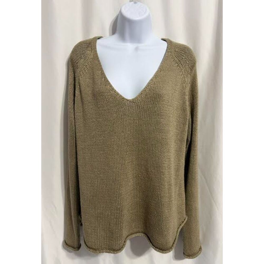 H&M Women's Long Sleeve V Neck Loose Knit Sweater in Olive/Khaki Size Medium